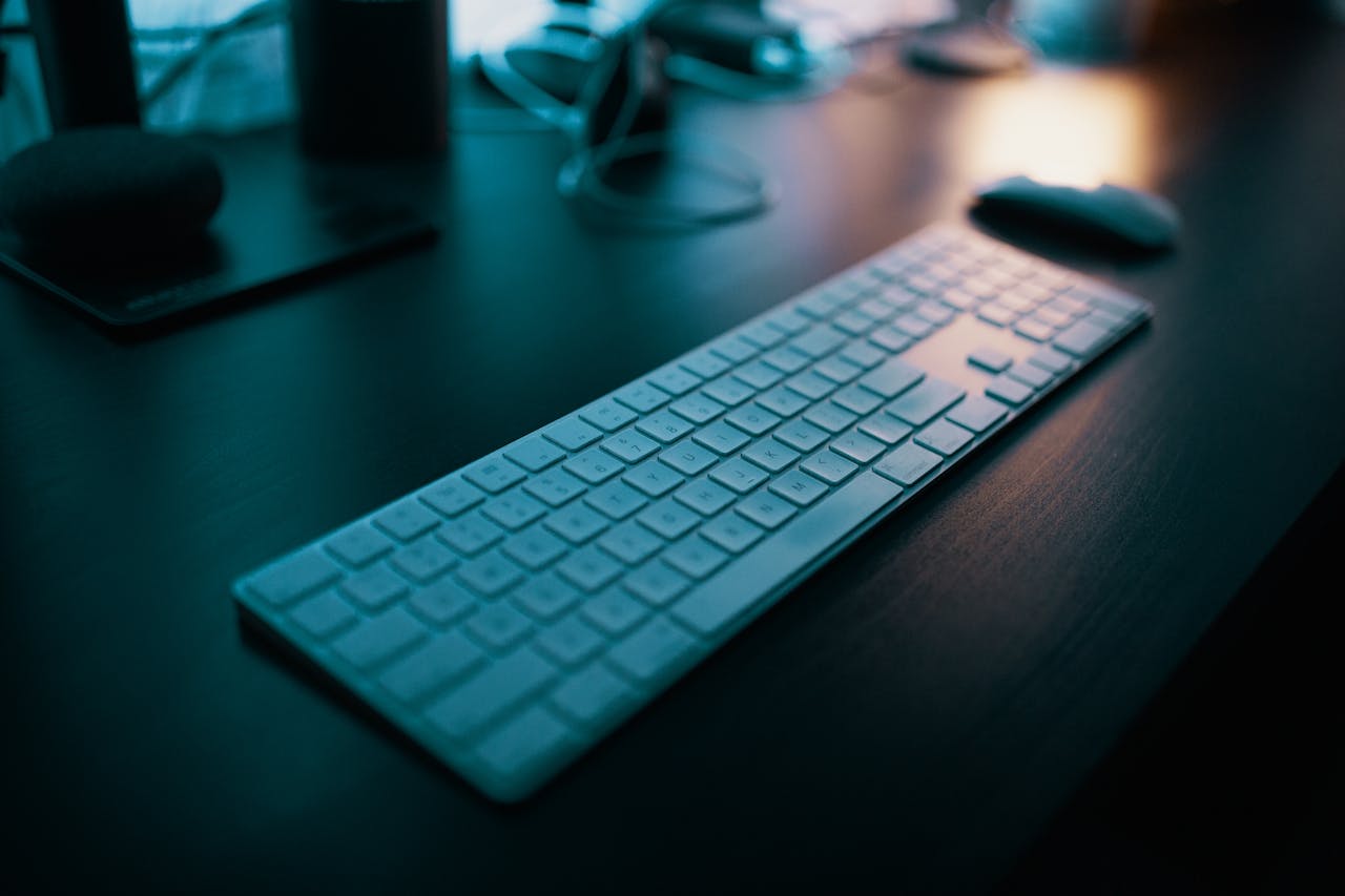 Pexels Joshsorenson 1714205